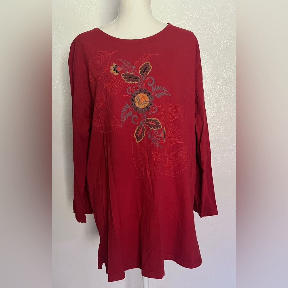 Sabaku Artwear Red Floral Long Sleeve Top - Picture 5 of 9